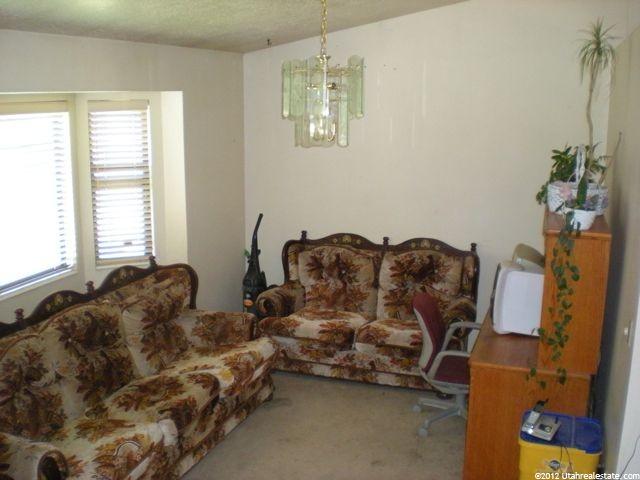 1072 W 2000 N, Clinton, UT 84015 — photo 2