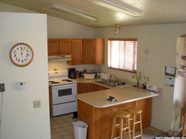 1072 W 2000 N, Clinton, UT 84015 — photo 3