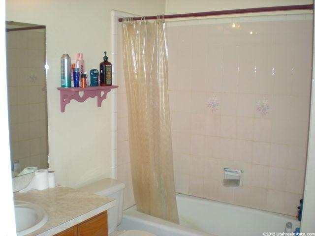 1072 W 2000 N, Clinton, UT 84015 — photo 8