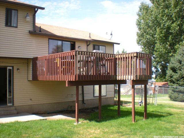 1072 W 2000 N, Clinton, UT 84015 — photo 10