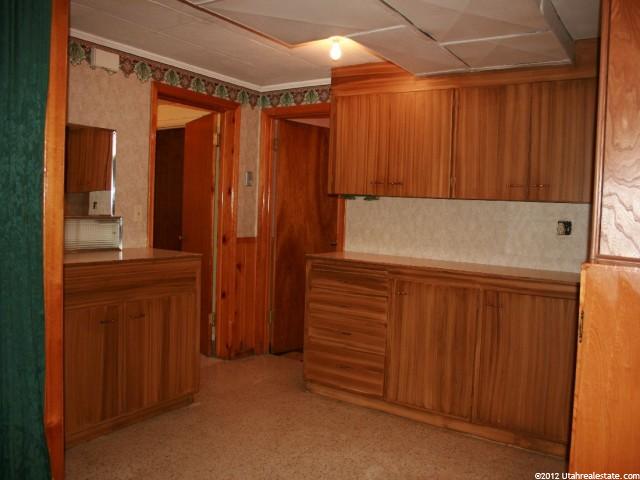 411 E 900 N, Logan, UT 84321 — photo 9