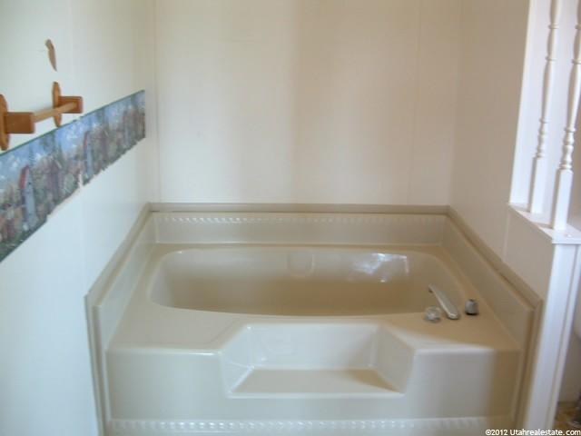 1366 E 5800 S, Vernal, UT 84078 — photo 5