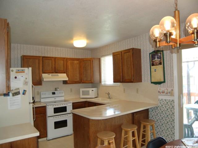 2275 N 650 W, Harrisville, UT 84414 — photo 4