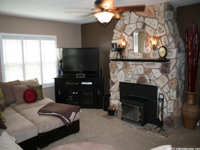 207 E 100 N, Kaysville, UT 84037 — photo 2