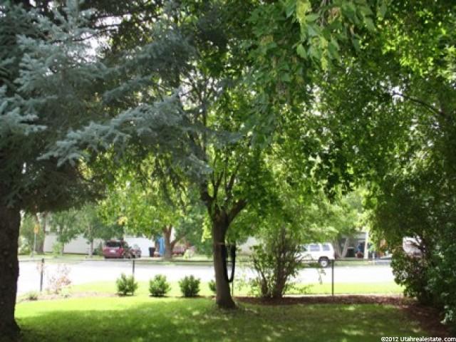 207 E 100 N, Kaysville, UT 84037 — photo 12