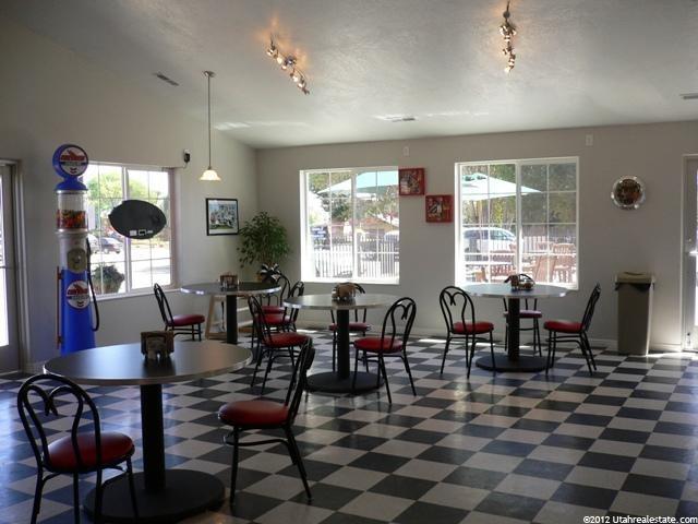 156 Main St, Torrey, UT 84775 — photo 4