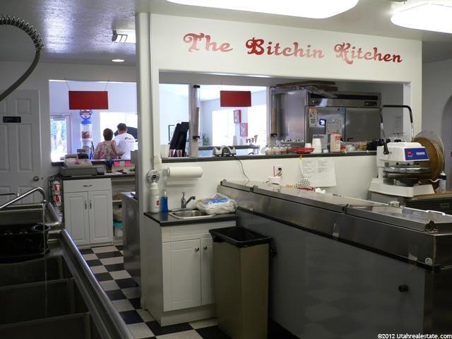 156 Main St, Torrey, UT 84775 — photo 8