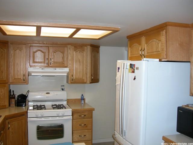 1929 S 900 E, Bountiful, UT 84010 — photo 2