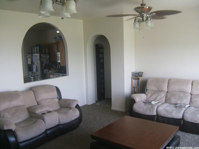 2684 W 2175 N, Clinton, UT 84015 — photo 3