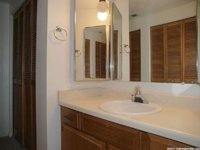 633 E 6910 S, Midvale, UT 84047 — photo 11