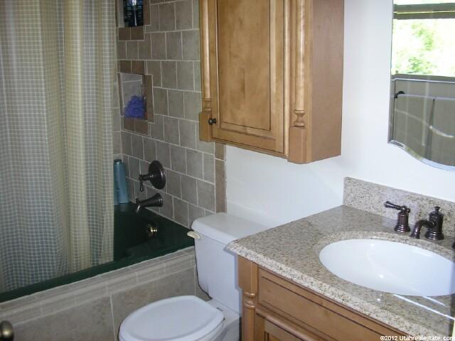 1106 W 5475 S, Riverdale, UT 84405 — photo 8