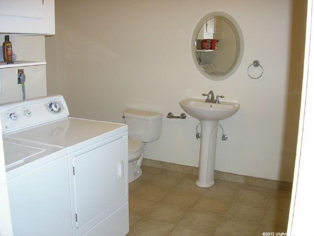 1106 W 5475 S, Riverdale, UT 84405 — photo 10