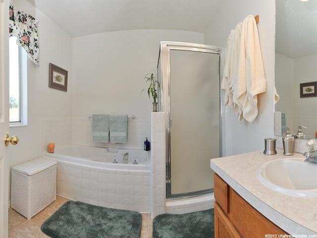 4436 S 2750 W, Roy, UT 84067 — photo 7