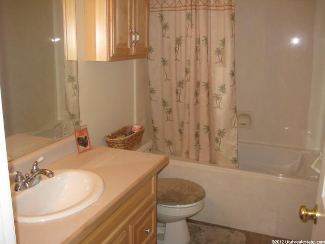 1390 E Damie Ln N, Lehi, UT 84043 — photo 11
