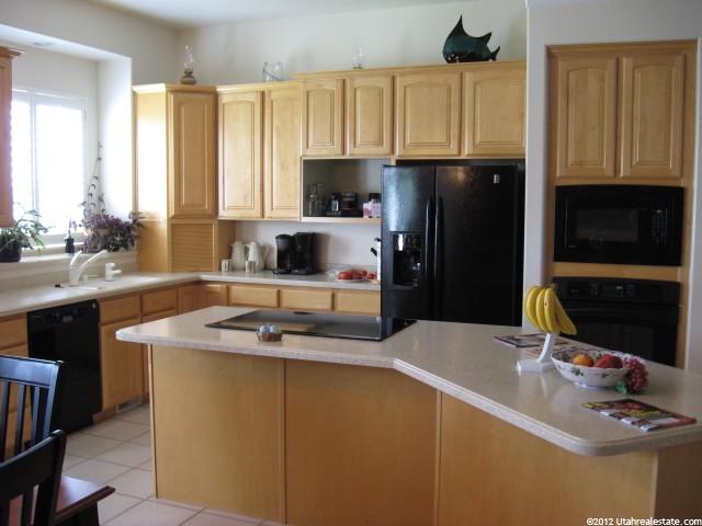 3693 W 1000 N, Layton, UT 84041 — photo 2