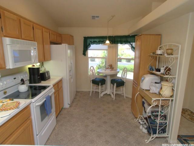 4457 S Broadmoor Dr, Bloomington, UT 84790 — photo 2