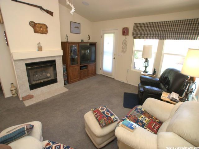 4457 S Broadmoor Dr, Bloomington, UT 84790 — photo 3