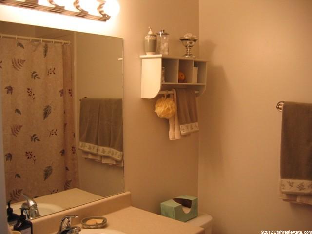 652 W 800 Ct N, Clinton, UT 84015 — photo 8