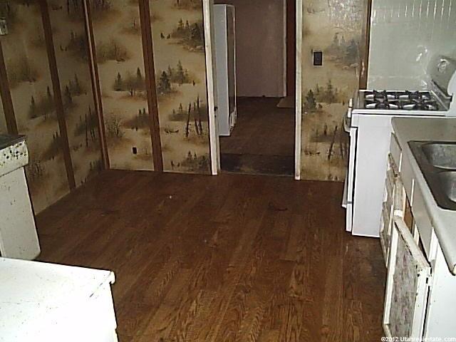 304 4th St, Ogden, UT 84404 — photo 4