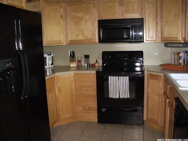 356 N Spring Creek Pkwy W, Providence, UT 84332 — photo 3