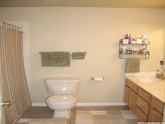 356 N Spring Creek Pkwy W, Providence, UT 84332 — photo 5