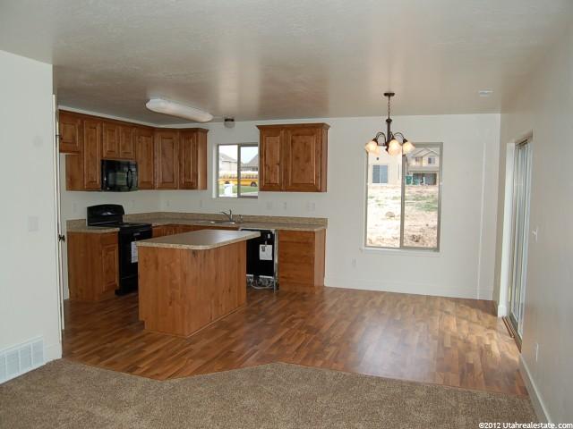 2 Arnold Dr, Layton, UT 84041 — photo 4