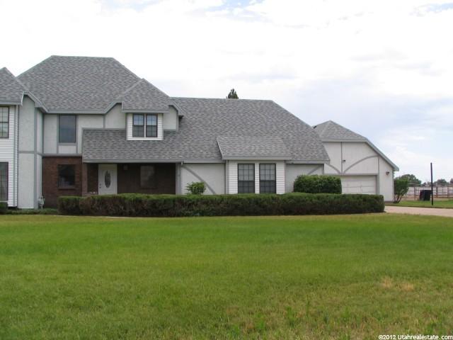 2639 W 2325 S, West Haven, UT 84401 — photo 2
