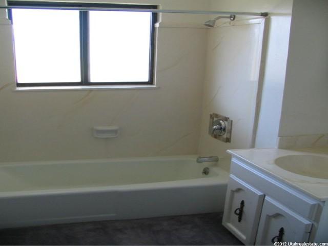 2639 W 2325 S, West Haven, UT 84401 — photo 5