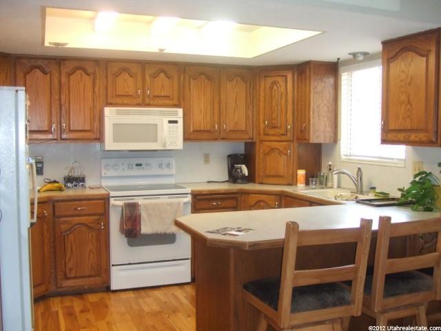 2627 N 1700 E, Layton, UT 84040 — photo 3