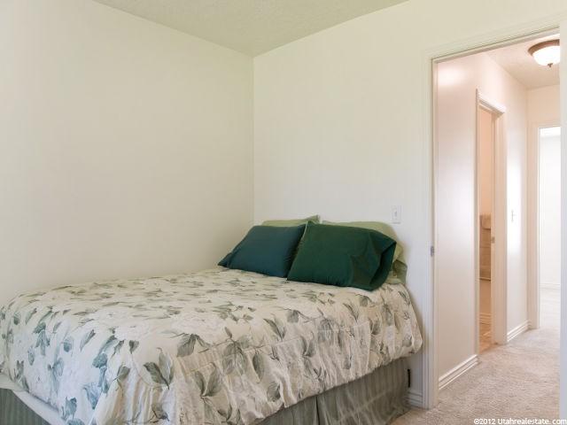 421 W 1925 N, Harrisville, UT 84414 — photo 6