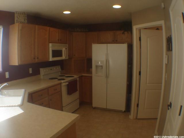 2369 S 50 E, Clearfield, UT 84015 — photo 2