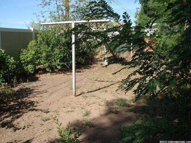 156 N 400 E, Vernal, UT 84078 — photo 2