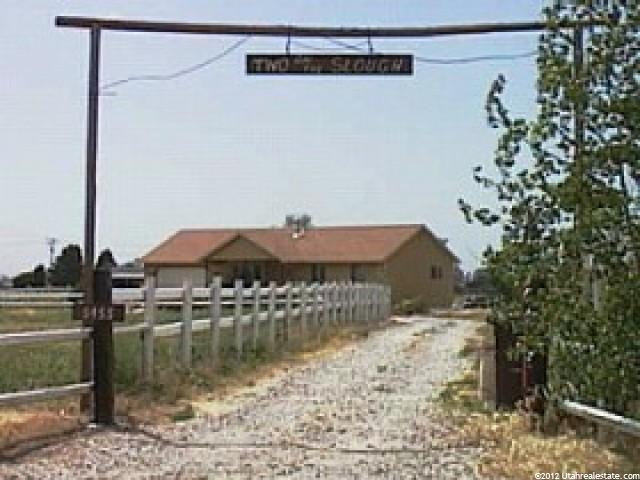 5455 S 4300 W, Hooper, UT 84315 — photo 2