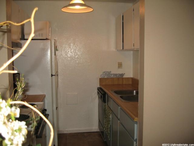 460 E Creekside Cir S, Murray, UT 84107 — photo 7