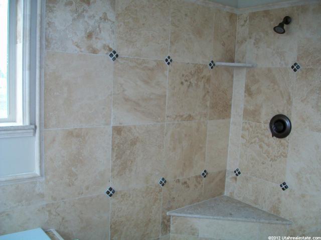 921 W 3150 S, Syracuse, UT 84075 — photo 6