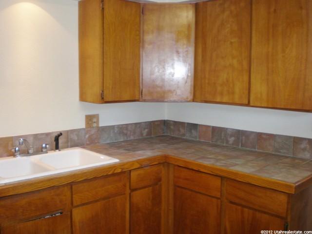 668 37th St, Ogden, UT 84403 — photo 3