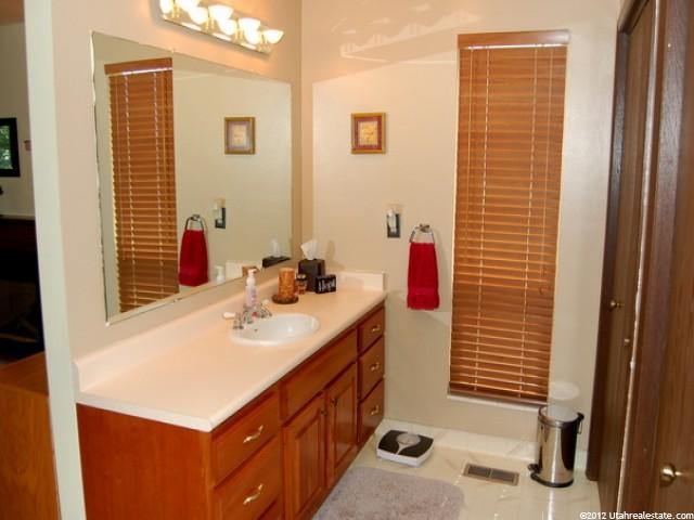 1447 Brown Ln, Farmington, UT 84025 — photo 5