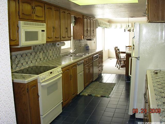 11450 W 10400 N, Thatcher, UT 84337 — photo 11