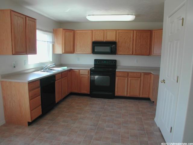 2629 W 1445 N, Clinton, UT 84015 — photo 2