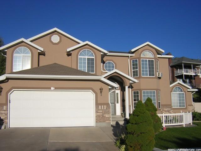 778 N Skyline Dr, Bountiful, UT 84010 — photo 2