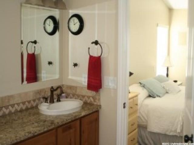 1 N Buffalo Rd, Farmington, UT 84025 — photo 10