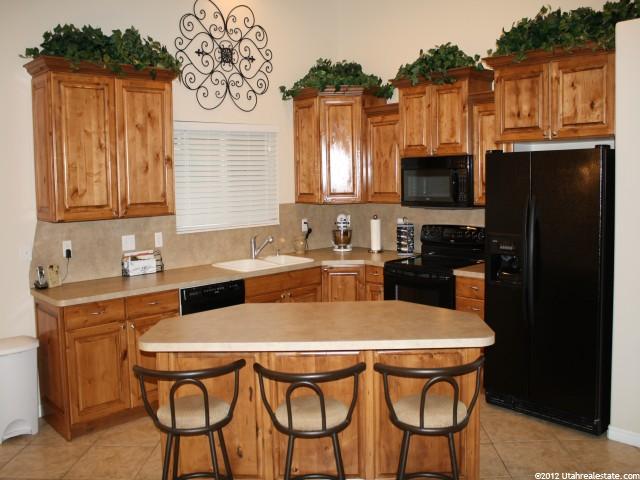 6082 S 1150 E, Ogden, UT 84405 — photo 2