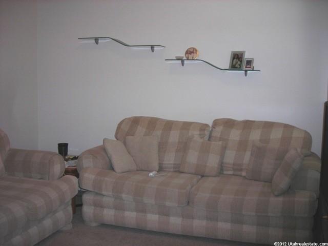 233 E 2525 S, Clearfield, UT 84015 — photo 2