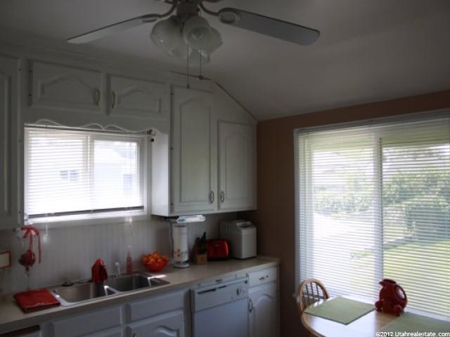 5 E Yale Dr, South Ogden, UT 84403 — photo 6