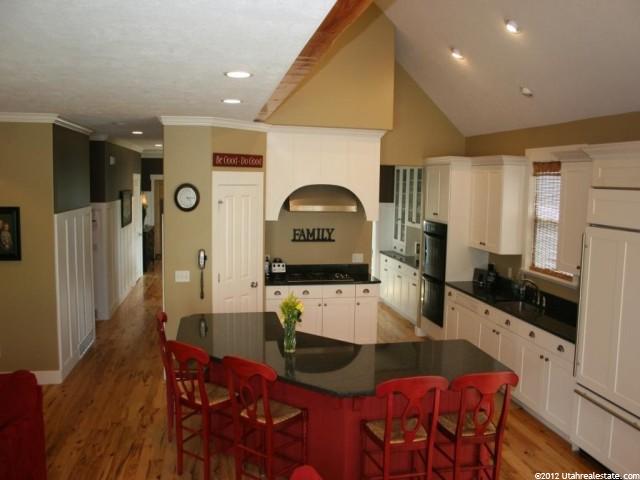 1961 Quartzridge Dr, Sandy, UT 84092 — photo 3