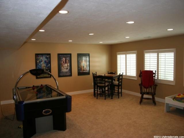 1961 Quartzridge Dr, Sandy, UT 84092 — photo 9