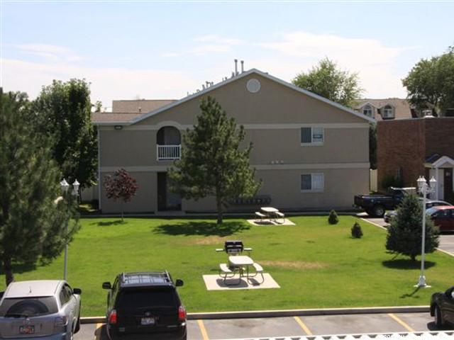 854 E 3950 S #D, Murray, UT 84107 — photo 11