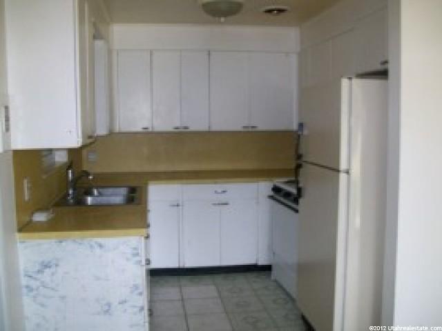 648 Ann St, Clearfield, UT 84015 — photo 4