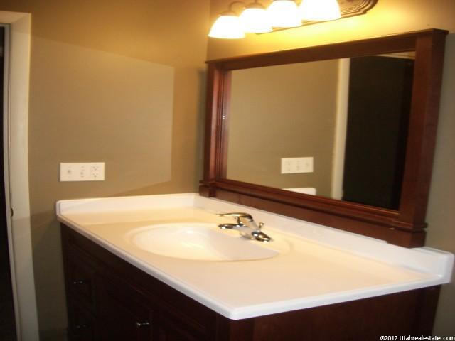 2430 W 4975 S, Roy, UT 84067 — photo 8