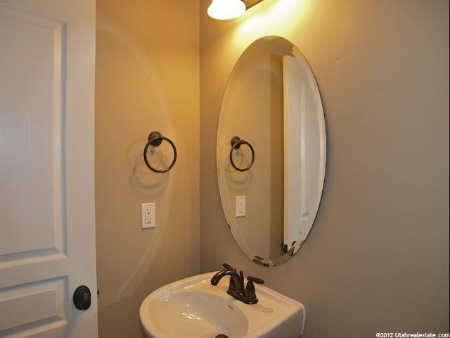 160 S 2875 W, West Point, UT 84015 — photo 9